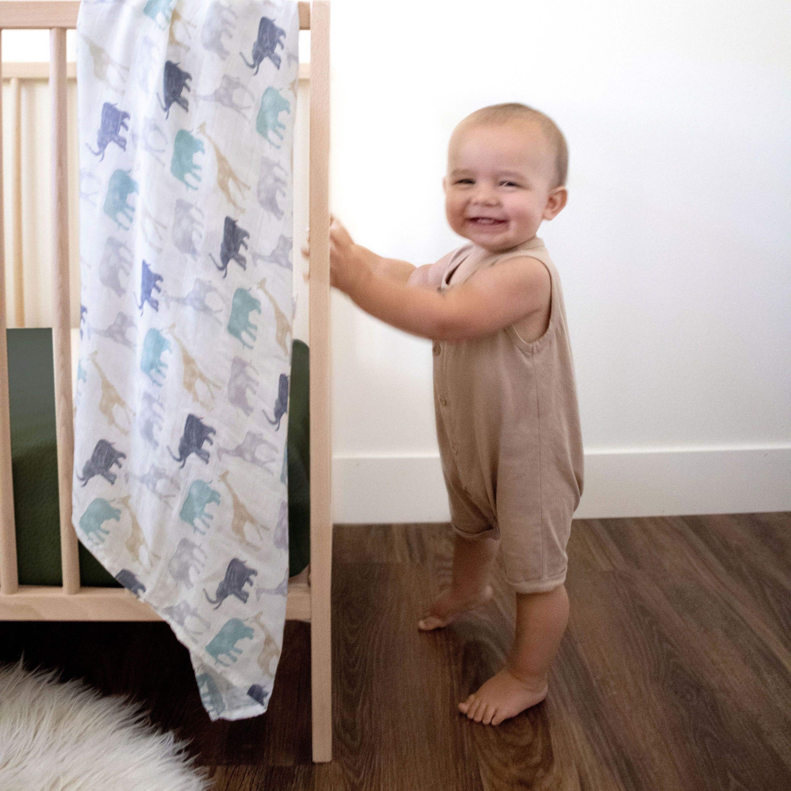 boutique silky soft swaddle blanket 3 pack - Image 4