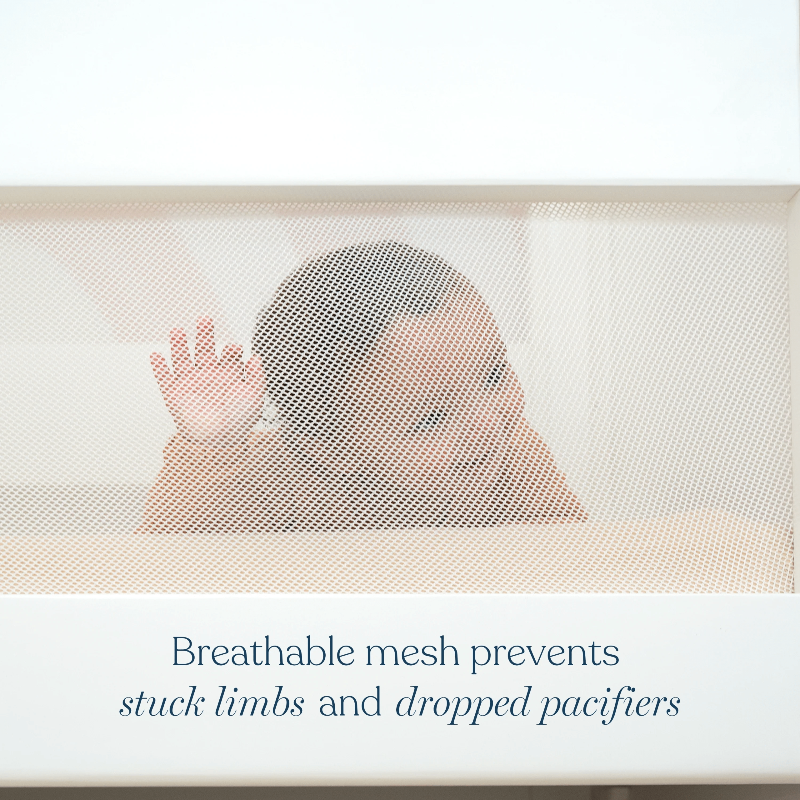 Mini Breathable Mesh Crib - Image 3
