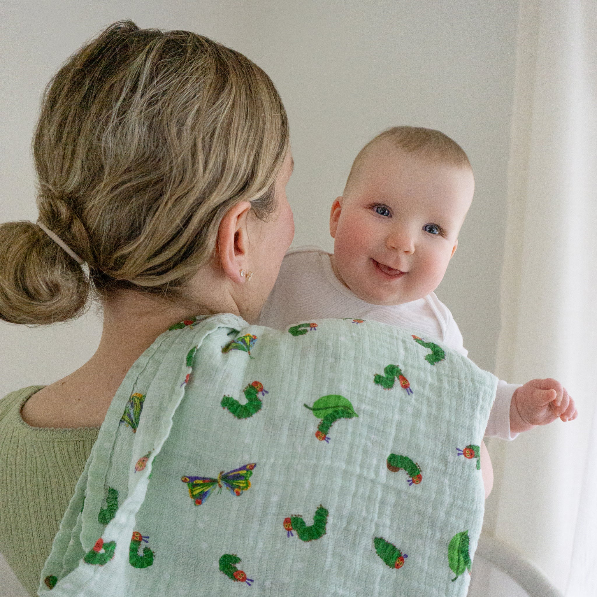 essentials cotton muslin swaddle blanket 4 pack - Image 2